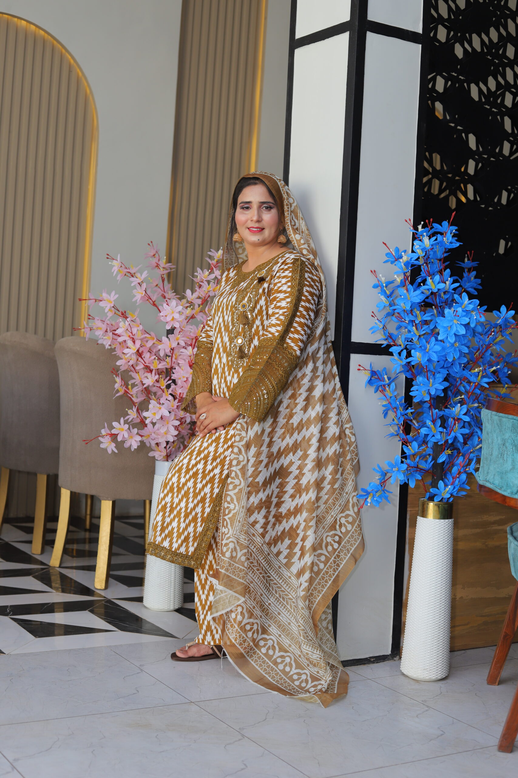 Yellow Suit - Image 2